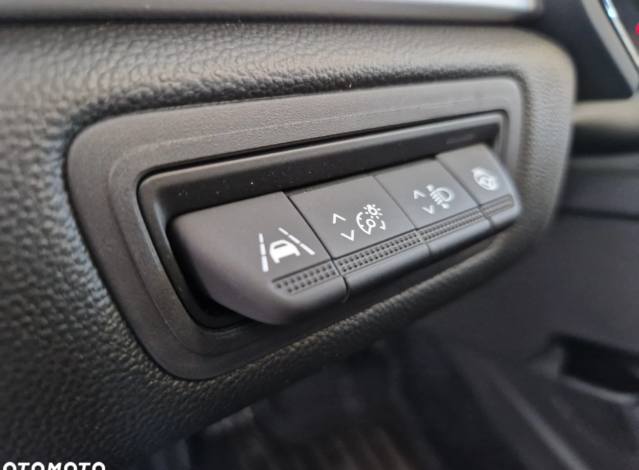 Renault Captur cena 98300 przebieg: 1, rok produkcji 2023 z Olecko małe 596